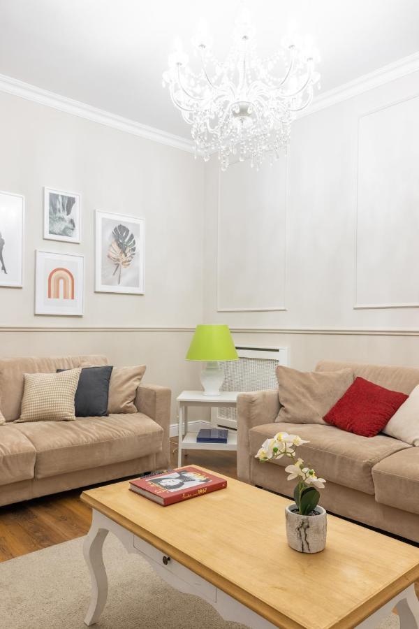 Charming Apartment With Patio A Few Steps From Colosseum Exterior foto