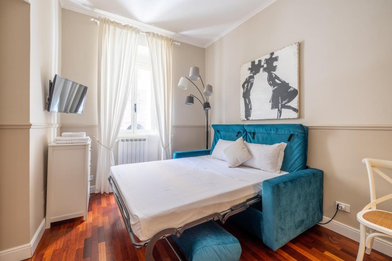 Charming Apartment With Patio A Few Steps From Colosseum Exterior foto